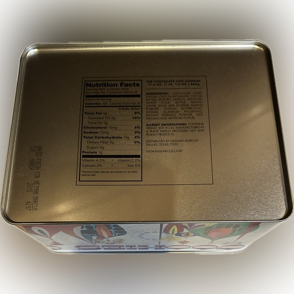 RARE 2014 NEIMAN MARCUS CHOCOLATE CHIP COOKIE TIN COLLECTIBLE HOLIDAY CHRISTMAS - Picture 6 of 10